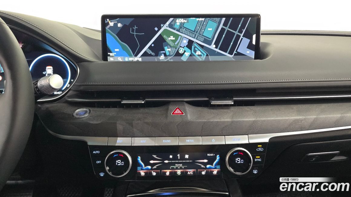 Genesis G80 2023