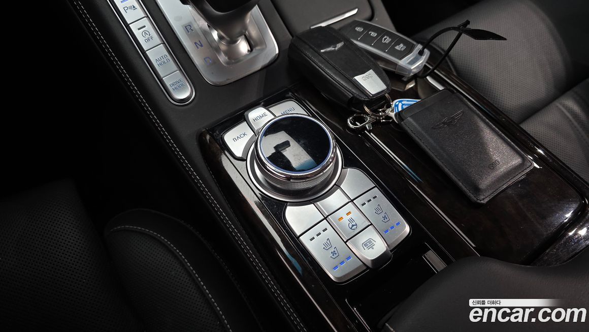 Genesis G90 2021