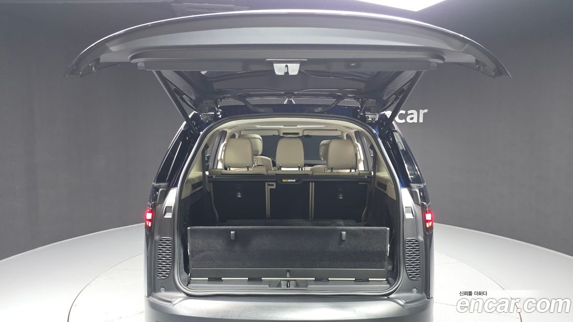 Land Rover Discovery 2022
