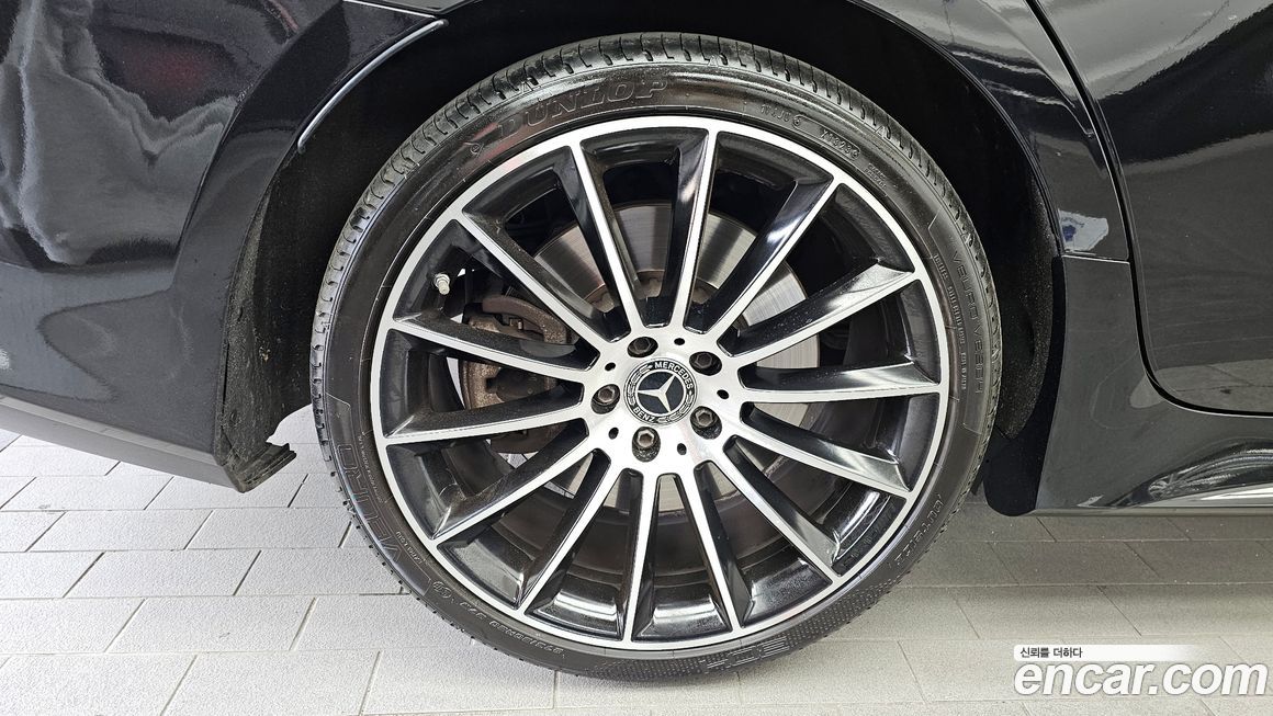 Mercedes-Benz CLS-Class 2021