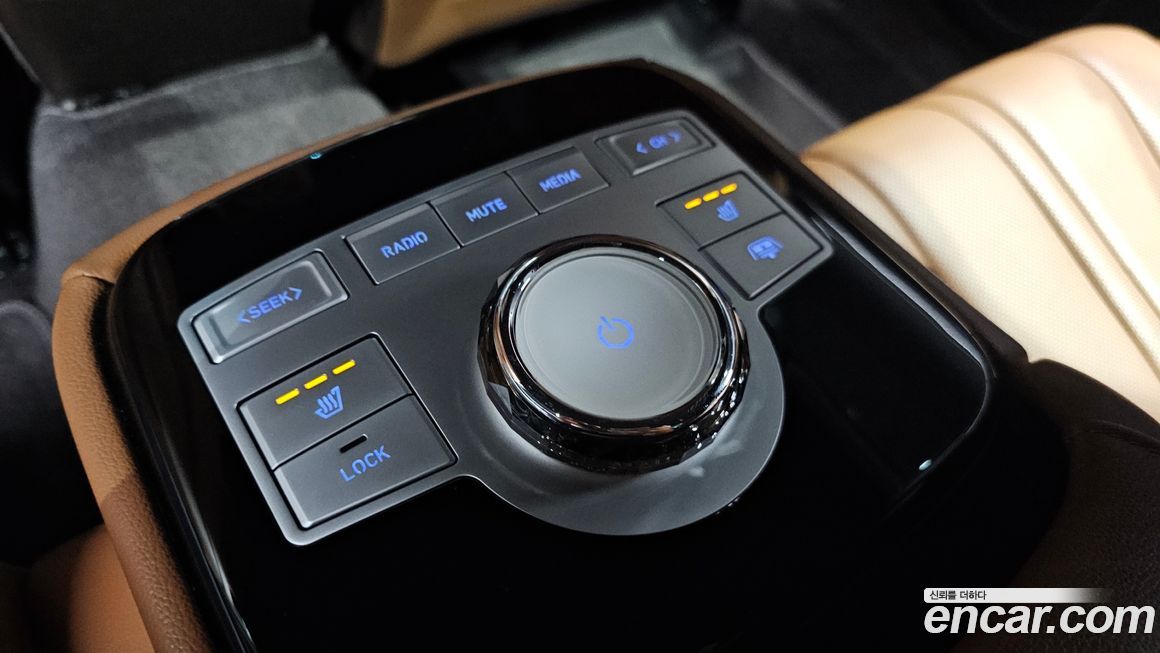 Genesis G80 2023
