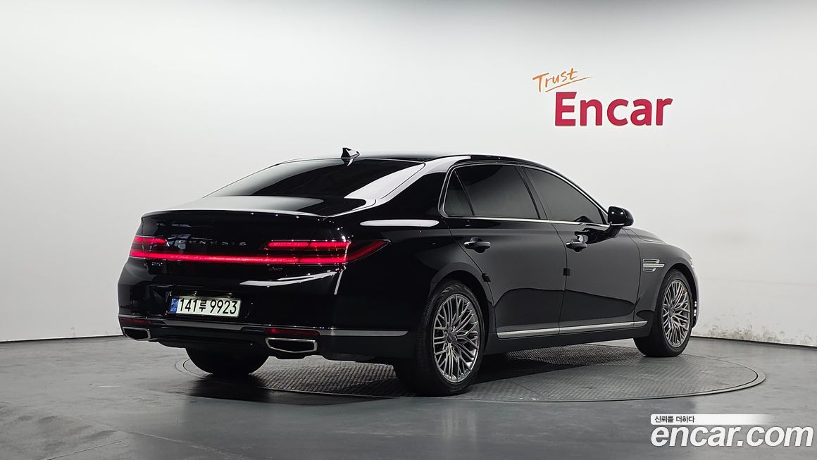 Genesis G90 2021