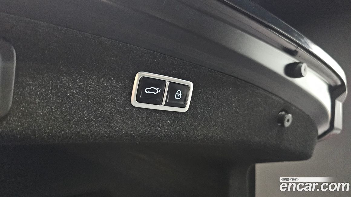 Genesis G80 2023