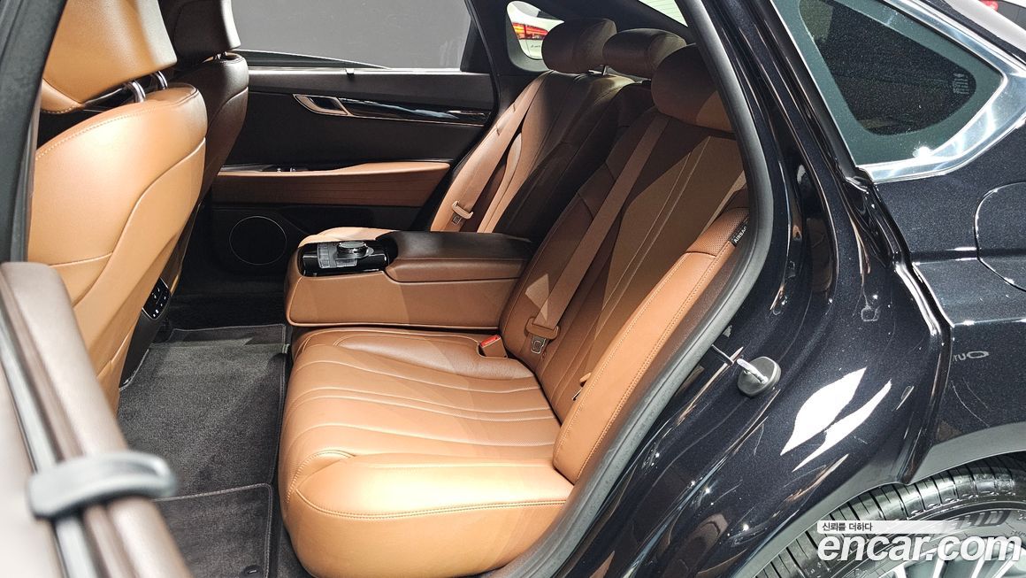 Genesis G80 2023