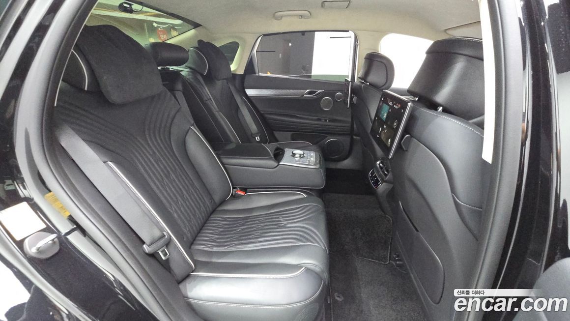 Genesis G80 2023