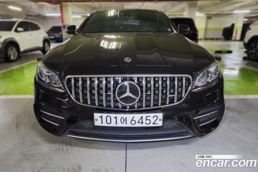 Mercedes-Benz E-Class 2019