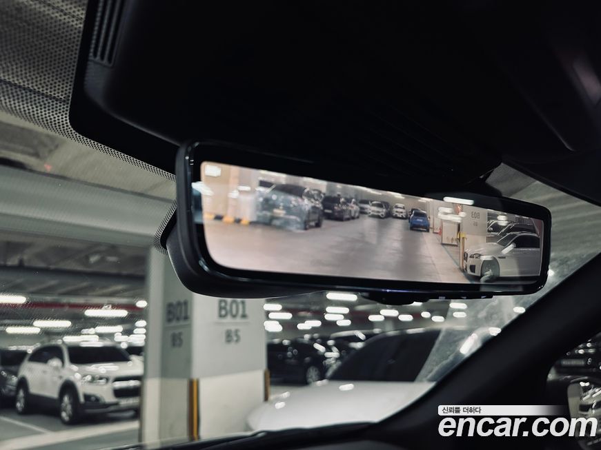 Land Rover Discovery Sport 2025