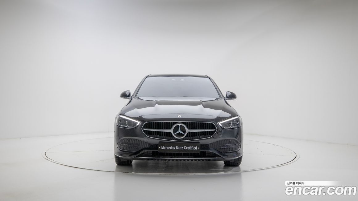 Mercedes-Benz C-Class 2023