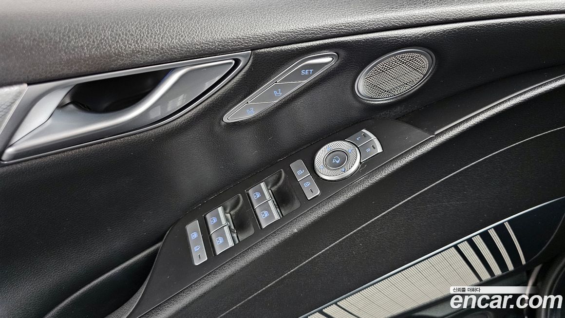 Genesis G80 2022