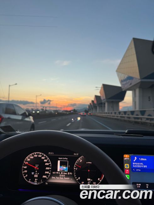 Mercedes-Benz E-Class 2019