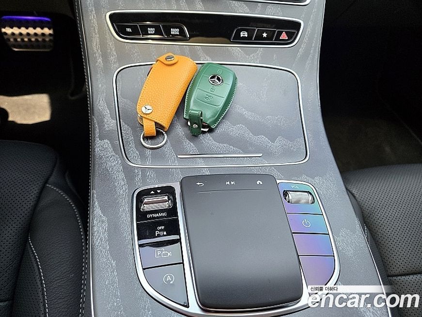 Mercedes-Benz E-Class 2023