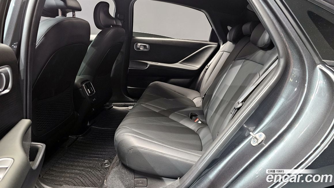 Hyundai Ioniq6 2025