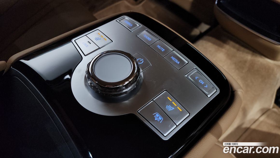 Genesis G80 2025