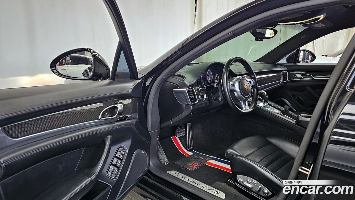 Porsche Panamera 2016