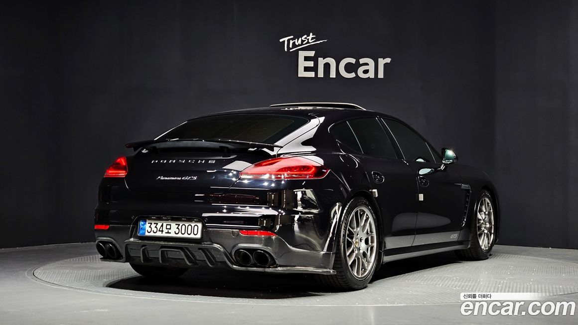 Porsche Panamera 2016