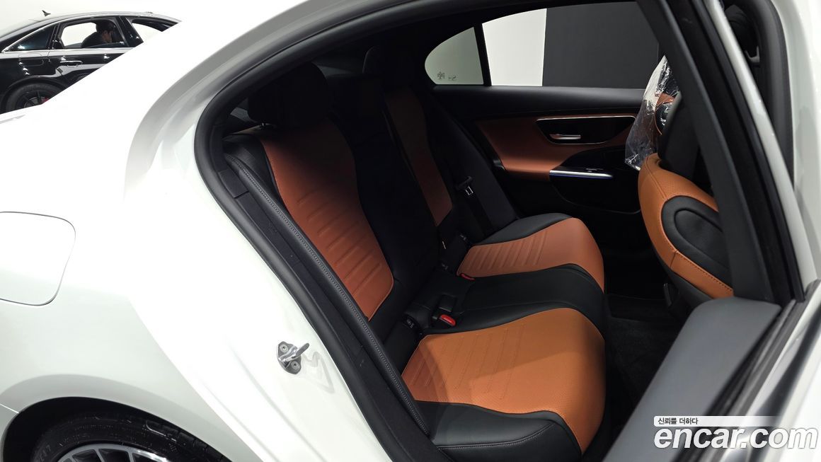 Mercedes-Benz C-Class 2023