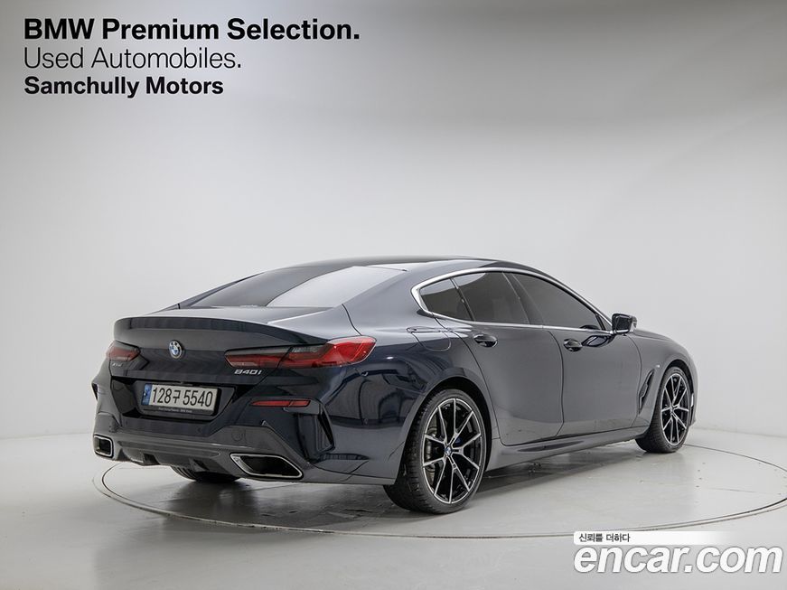 BMW 8-Series 2021