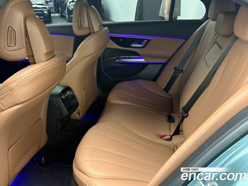 Mercedes-Benz E-Class 2025