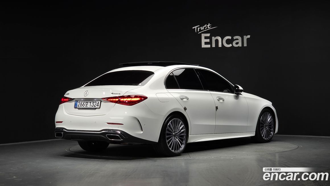 Mercedes-Benz C-Class 2023