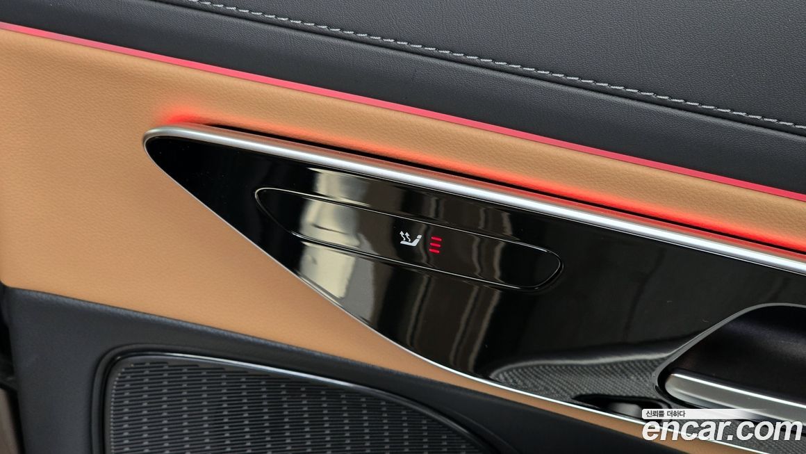 Mercedes-Benz E-Class 2025