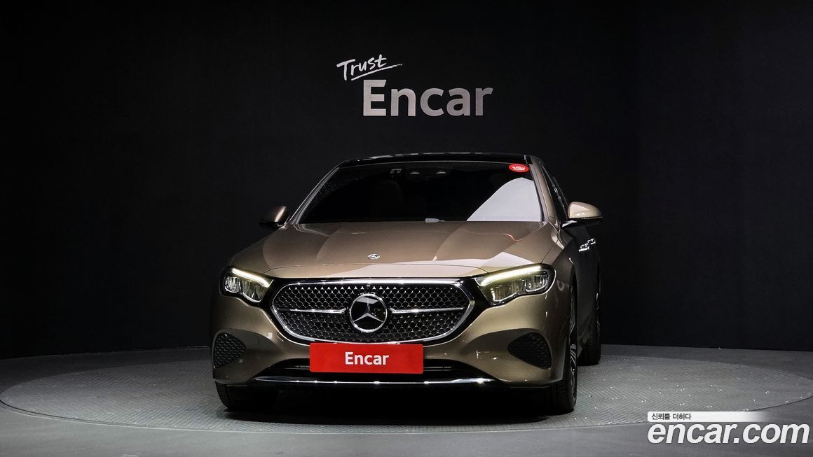 Mercedes-Benz E-Class 2025