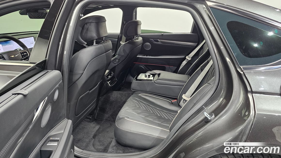 Genesis G80 2025