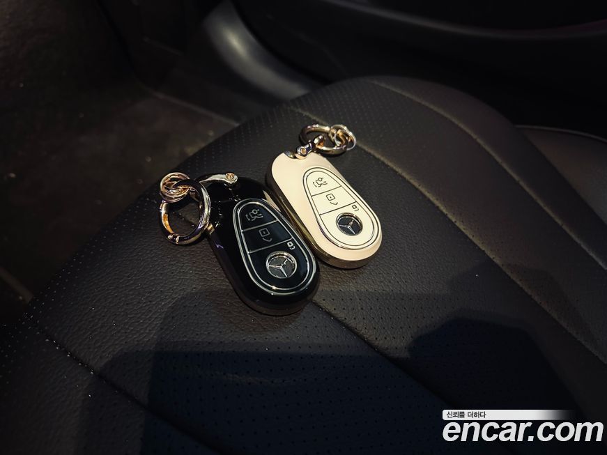 Mercedes-Benz E-Class 2025