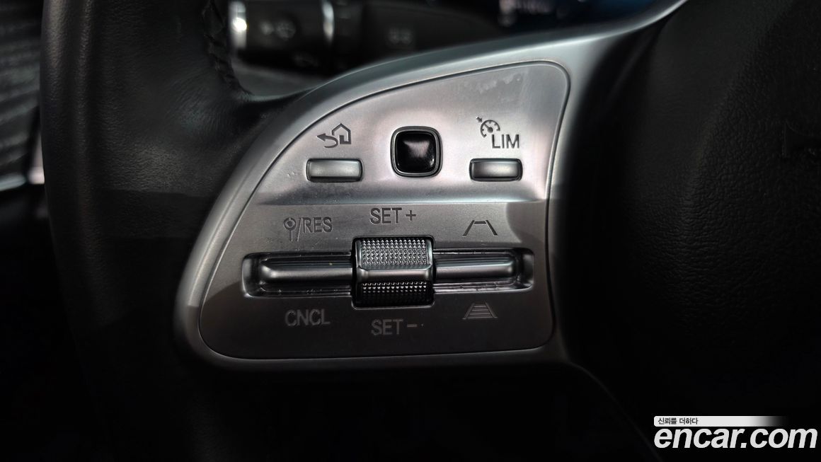 Mercedes-Benz CLS-Class 2021