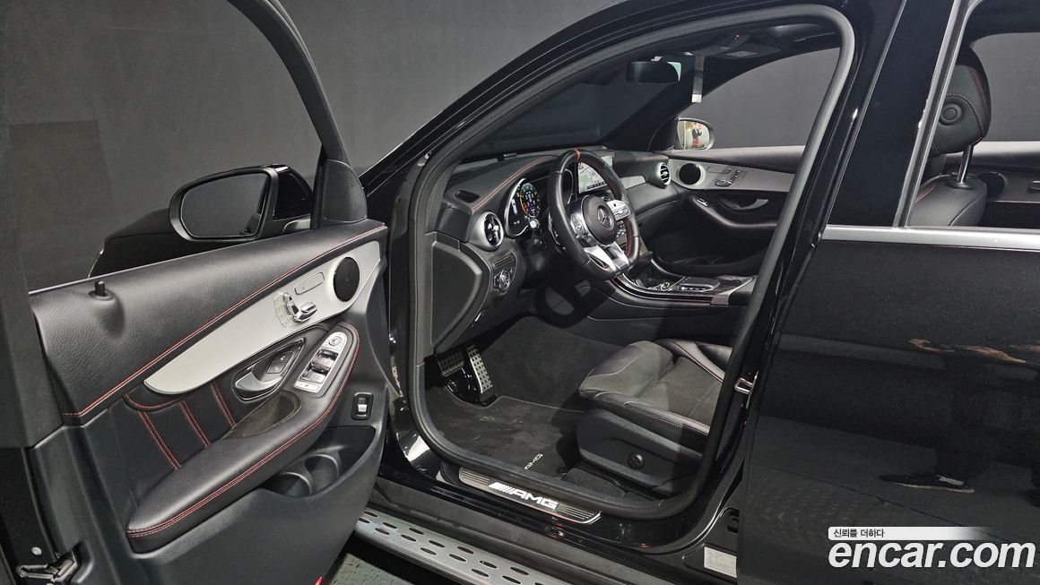 Mercedes-Benz GLC-Class 2022