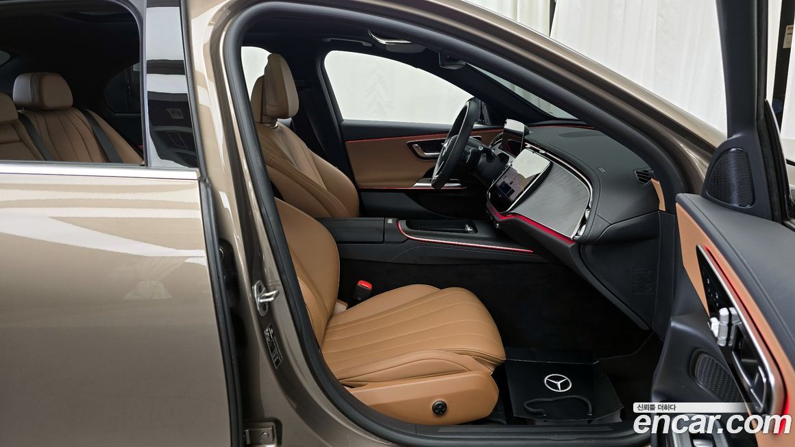 Mercedes-Benz E-Class 2025