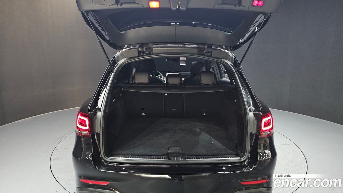 Mercedes-Benz GLC-Class 2022