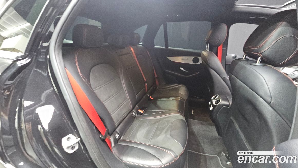 Mercedes-Benz GLC-Class 2022