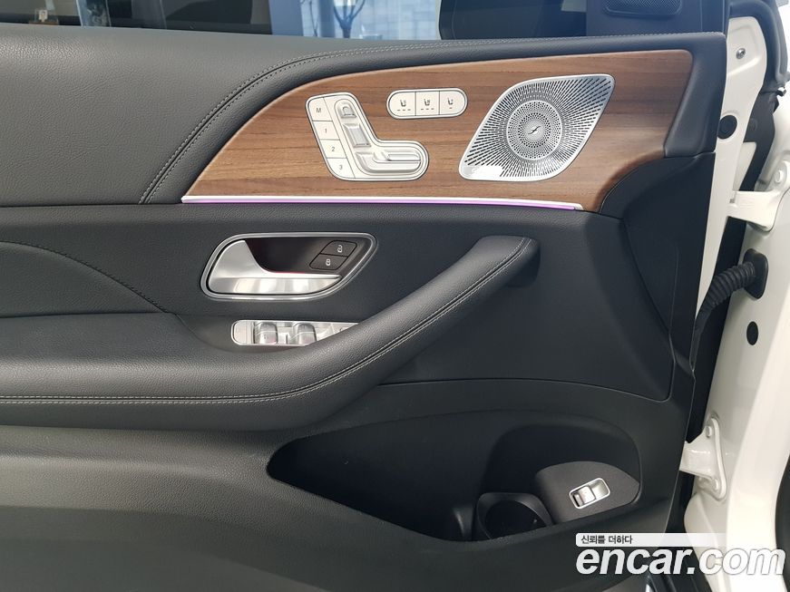 Mercedes-Benz GLE-Class 2021