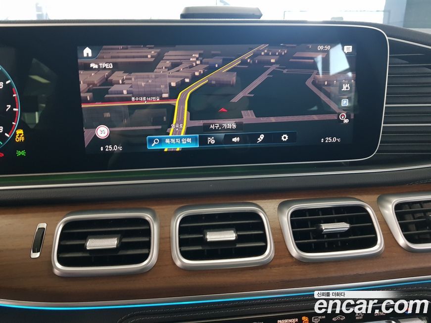 Mercedes-Benz GLE-Class 2021