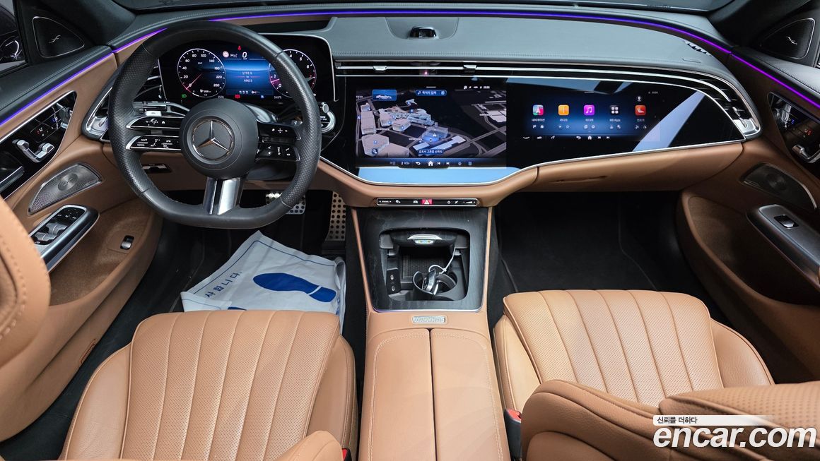 Mercedes-Benz E-Class 2024