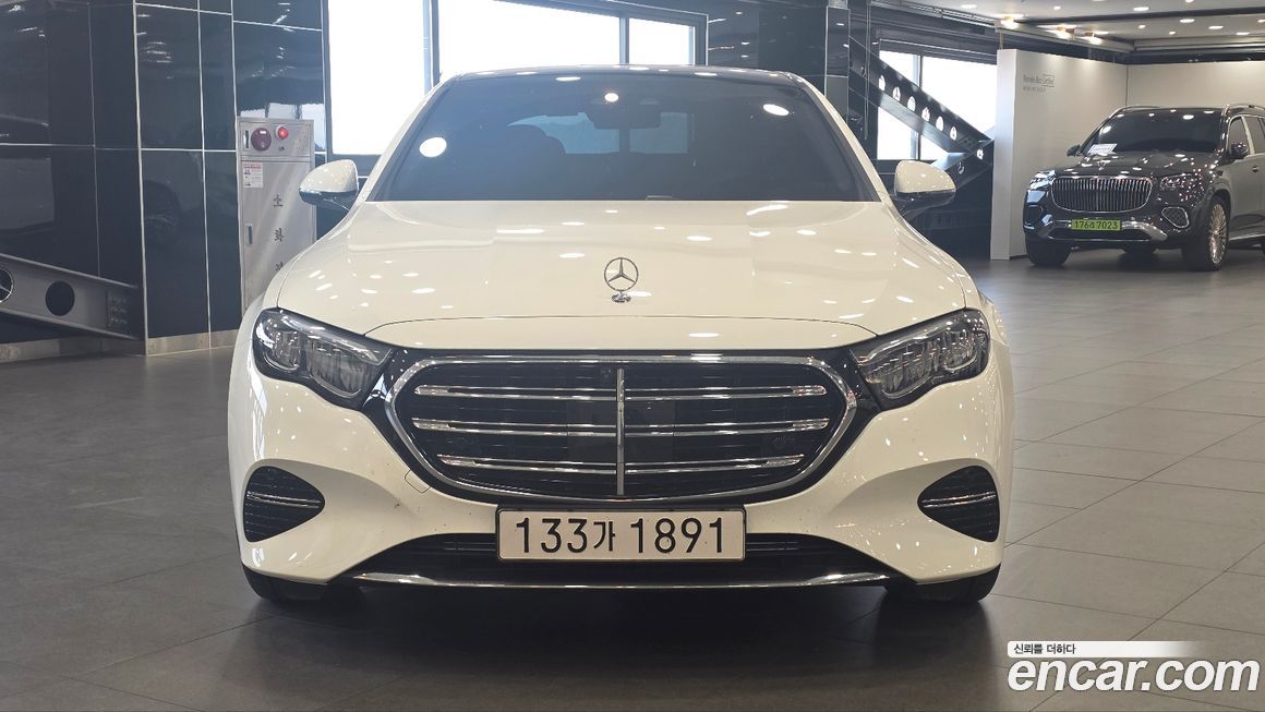 Mercedes-Benz E-Class 2025