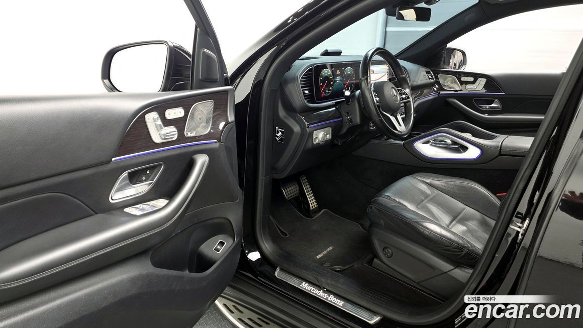 Mercedes-Benz GLE-Class 2021