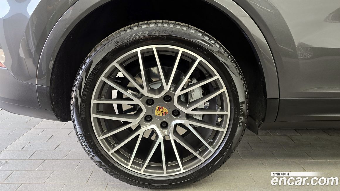 Porsche Cayenne 2020