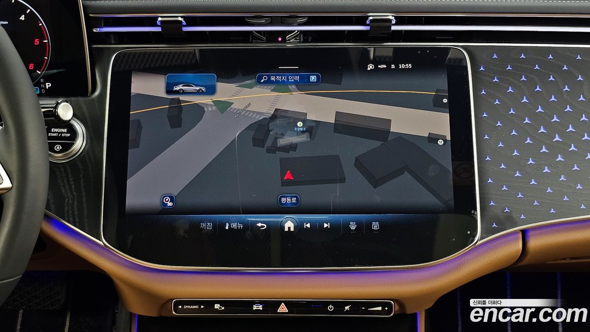 Mercedes-Benz E-Class 2024