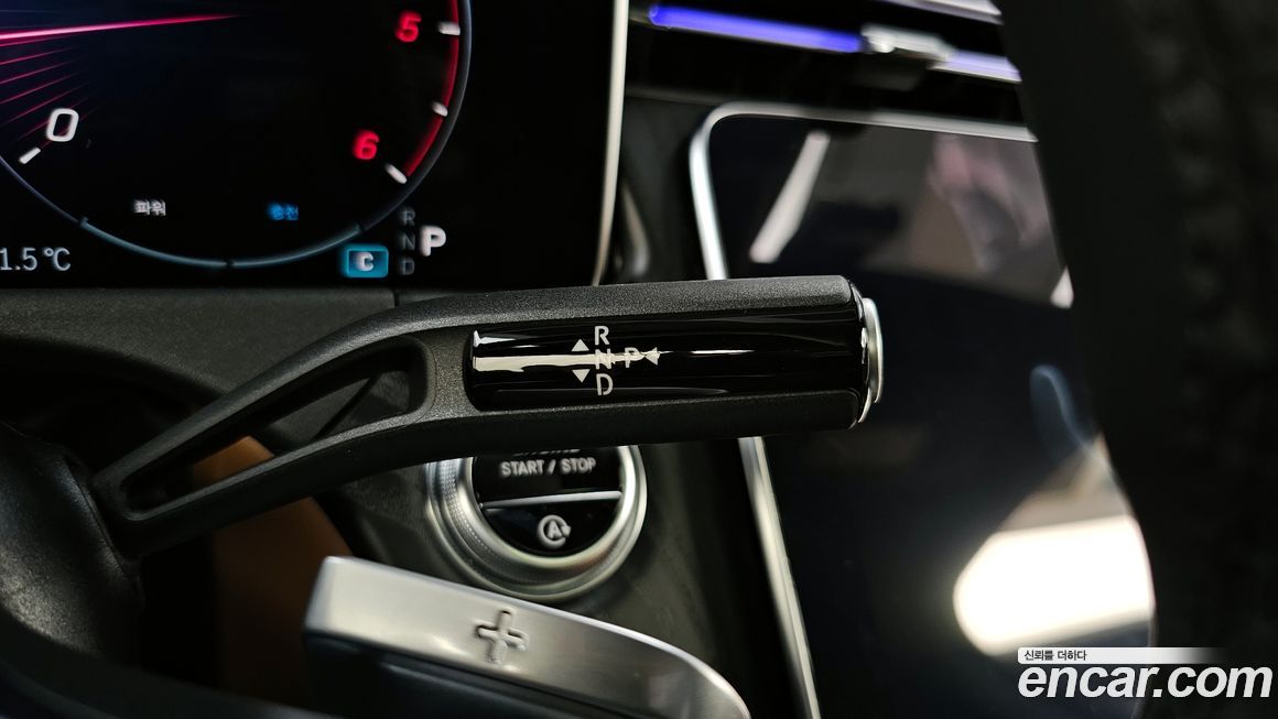 Mercedes-Benz E-Class 2024