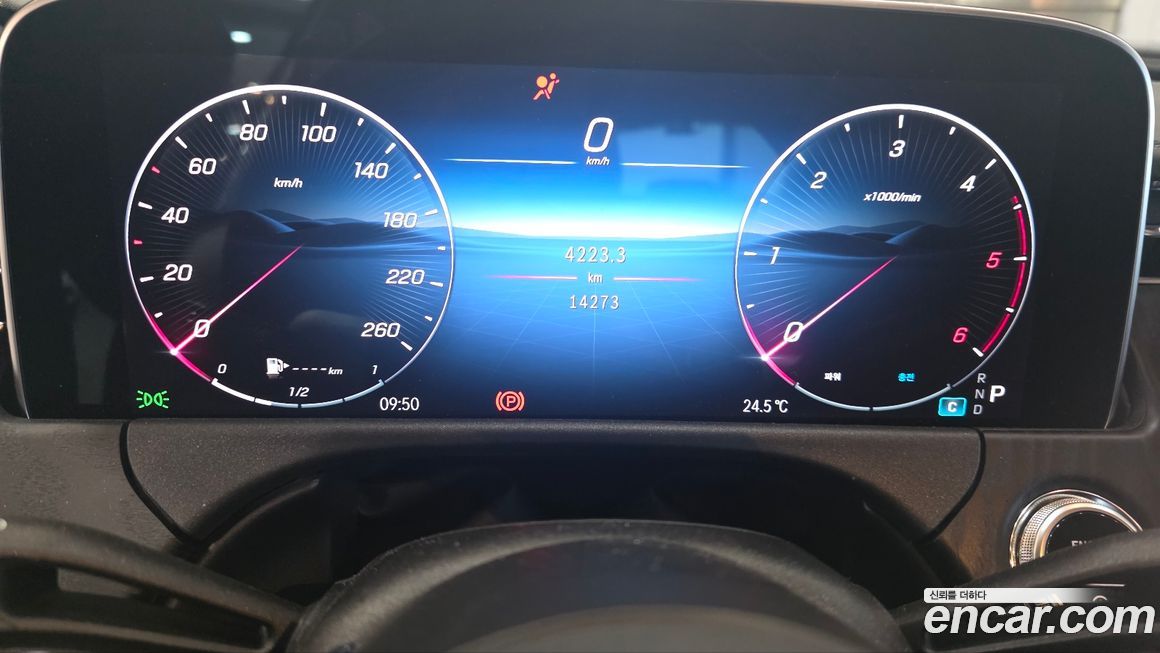 Mercedes-Benz E-Class 2025