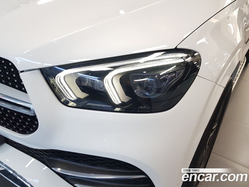 Mercedes-Benz GLE-Class 2021