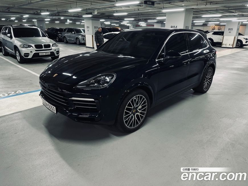 Porsche Cayenne 2021