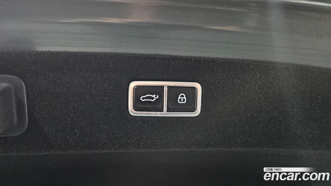 Genesis G90 2023