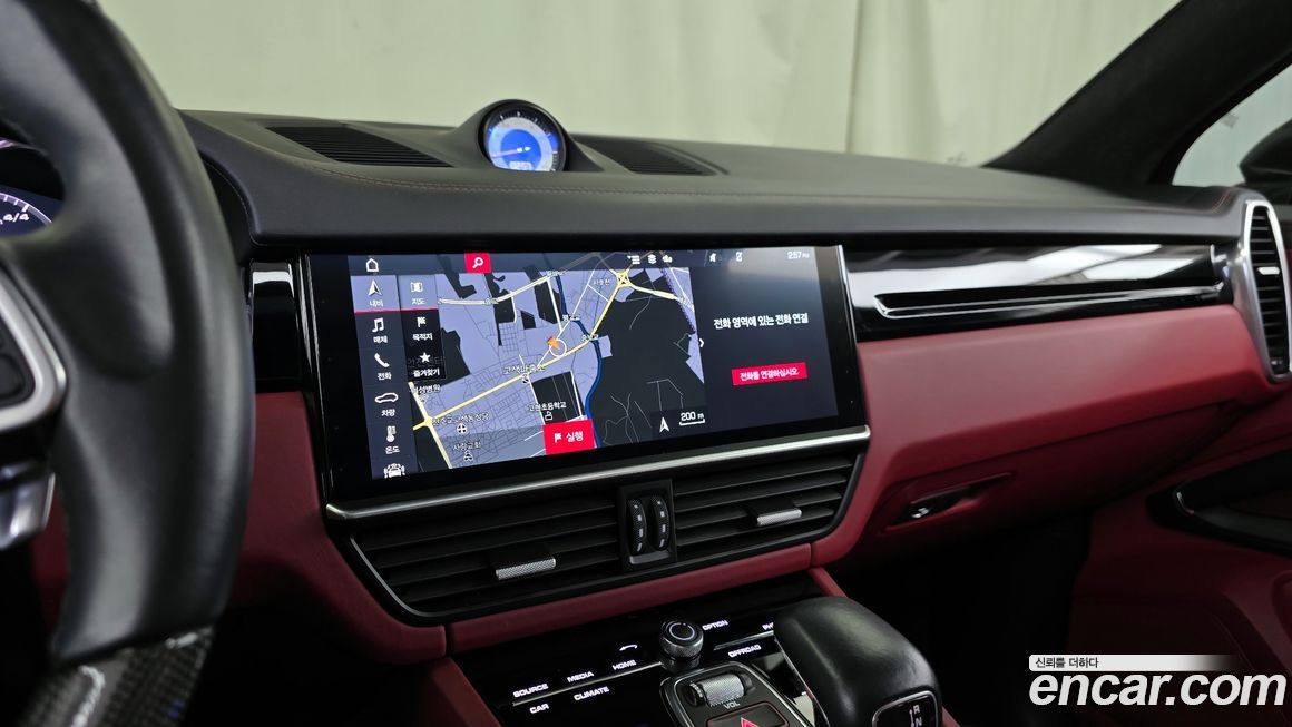 Porsche Cayenne 2020