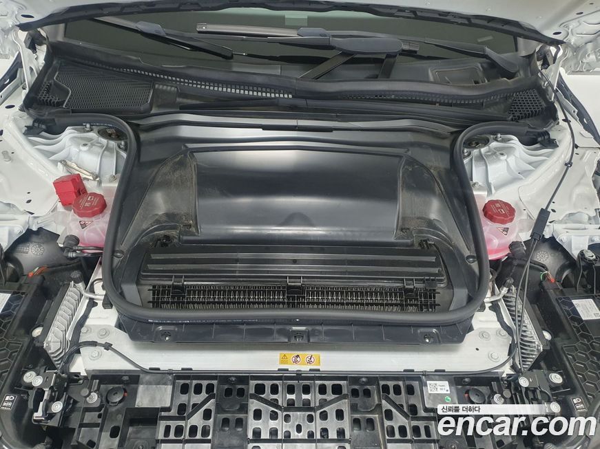 Mercedes-Benz EQE 2023