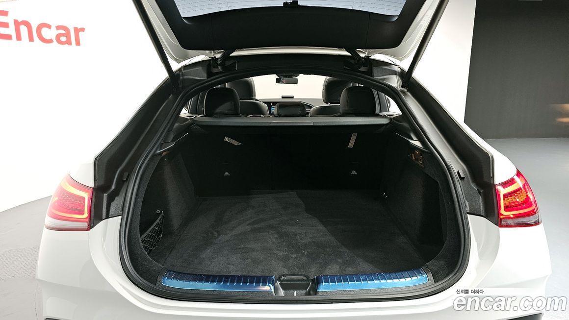 Mercedes-Benz GLE-Class 2023