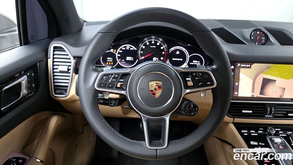 Porsche Cayenne 2022