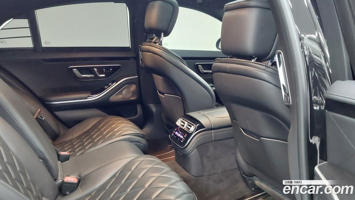 Mercedes-Benz S-Class 2022