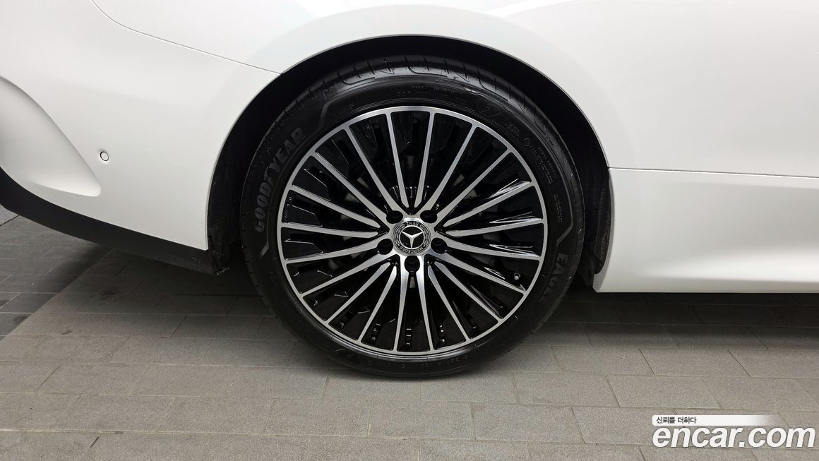 Mercedes-Benz CLE-Class 2024